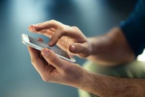 using a smartphone while seated